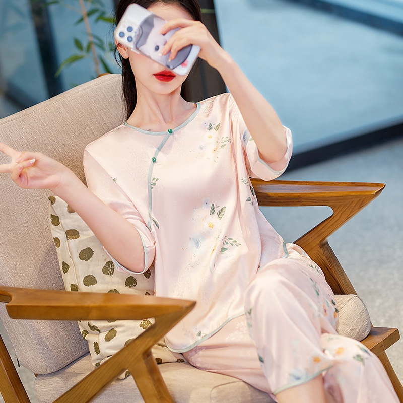 Bộ đồ ngủ cao cấp phong cách Trung Hoa lụa băng jacquard họa tiết nhẹ nhàng XINY DN109250