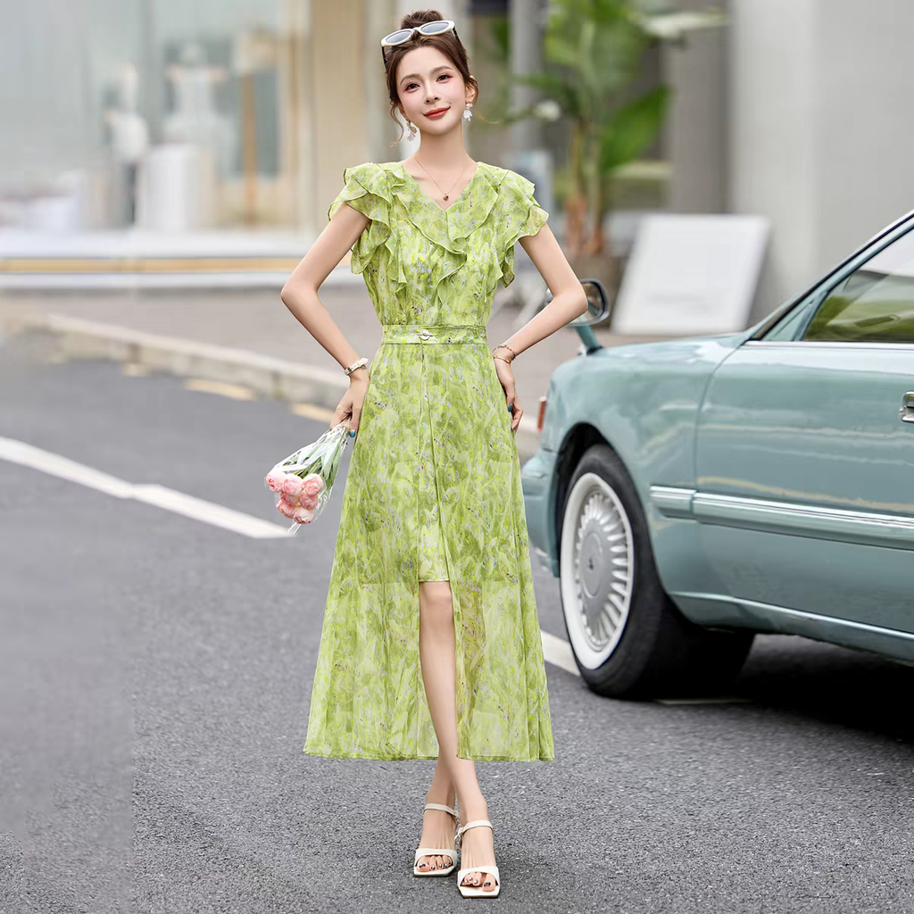Set 2 món đầm liền + chân váy B403