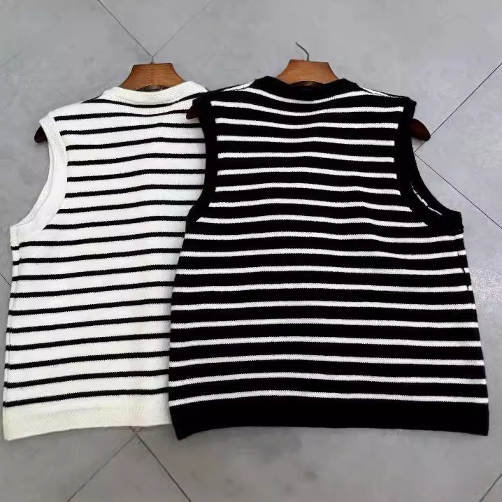 Áo khoác Cardigan len dệt kim kẻ sọc cổ tròn kiểu pháp xu hướng thu đông D316240