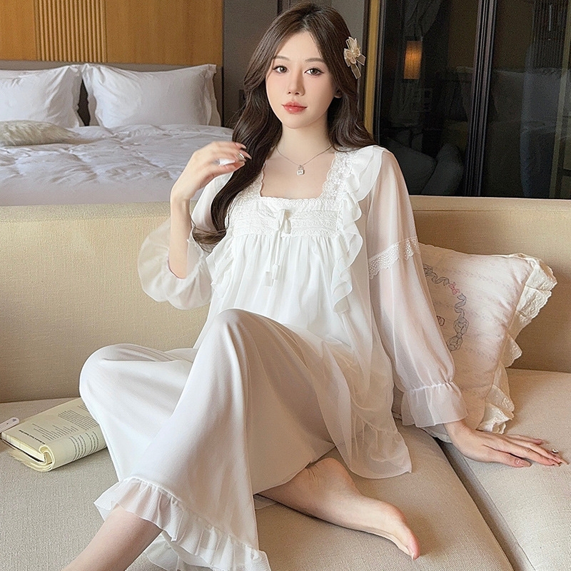 Đồ Ngủ Công Chúa Phong Cách Mới, Màu Trơn Cổ Vuông Ren Ngọt Ngào Lưới Rộng Rãi DN169250