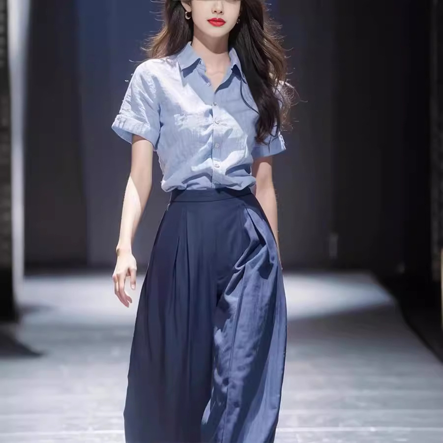 Set áo sơ mi quần ông rộng xanh cap cao khí chất rạng ngời phong cách hiện đại xu hướng bán chạy xuân hè mới D255240