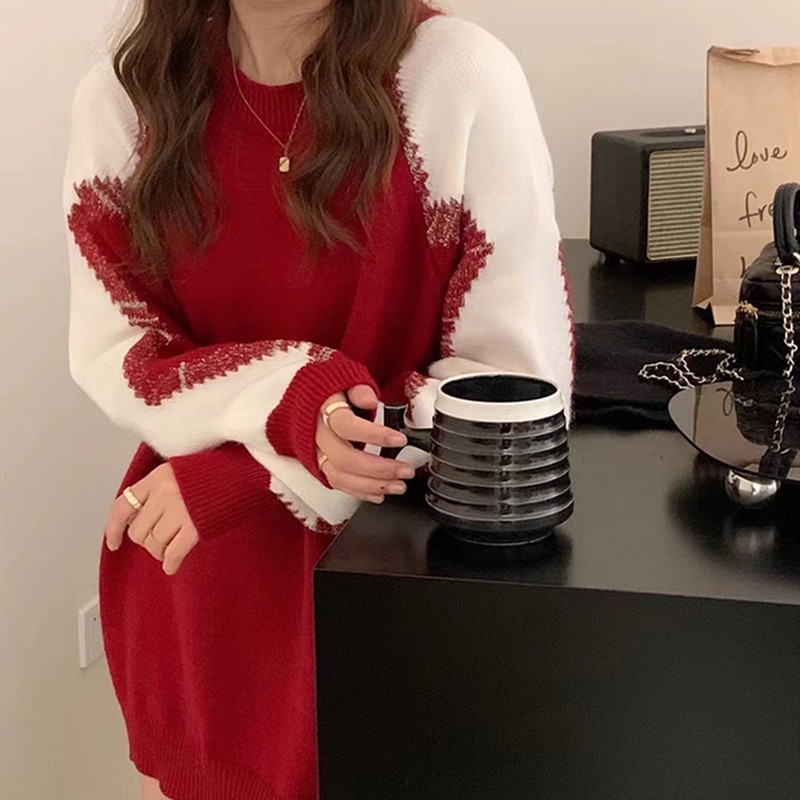 Áo Sweater len dệt kim phối cánh tay tương phản phong cách Hàn Quốc xu hướng thu đông mới D362240
