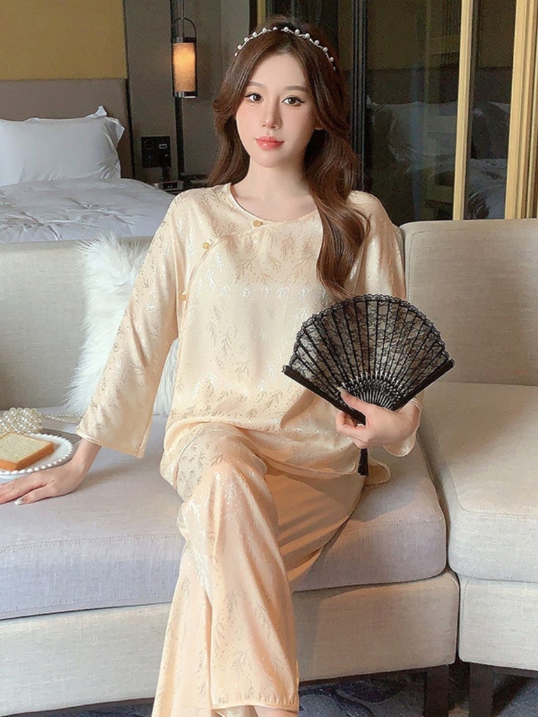 Bộ đồ ngủ phong cách Trung Hoa cao cấp lụa băng cổ tròn XINY DN106250
