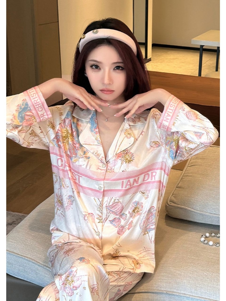 Đồ ngủ Pijama lụa băng sang chảnh thanh lịch  DN416240