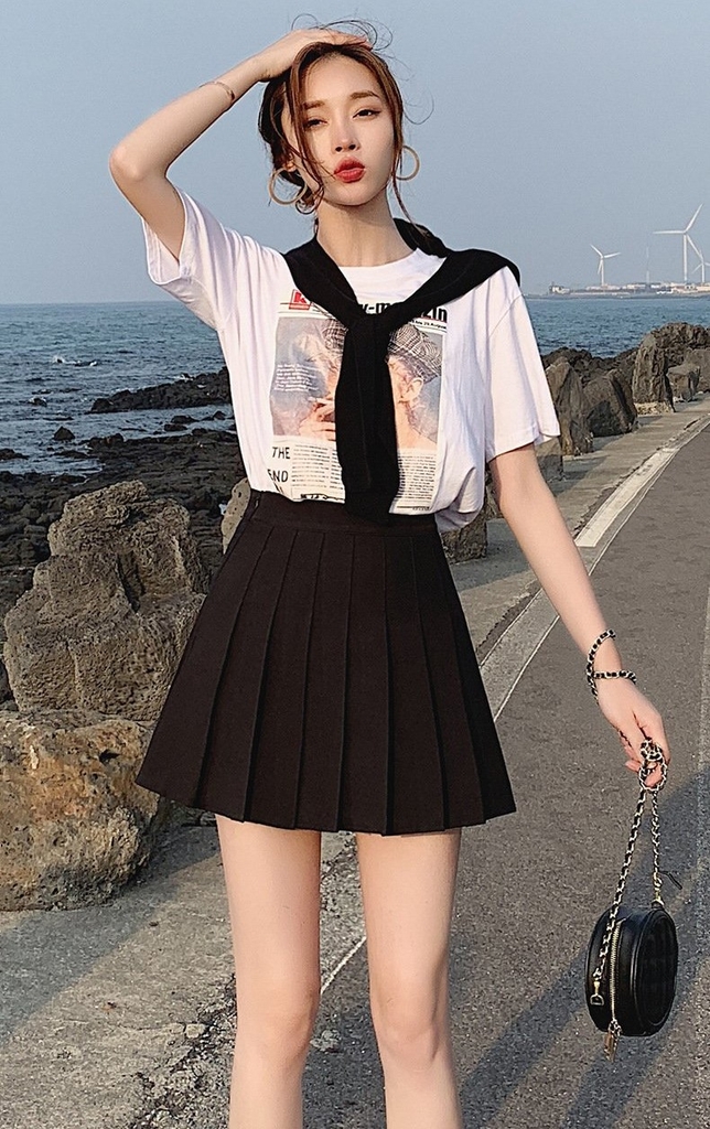 Chân váy xếp li ngắn nhiều màu cực dễ mix đồ cho mùa hè năng động phong cách Hàn Quốc D153240