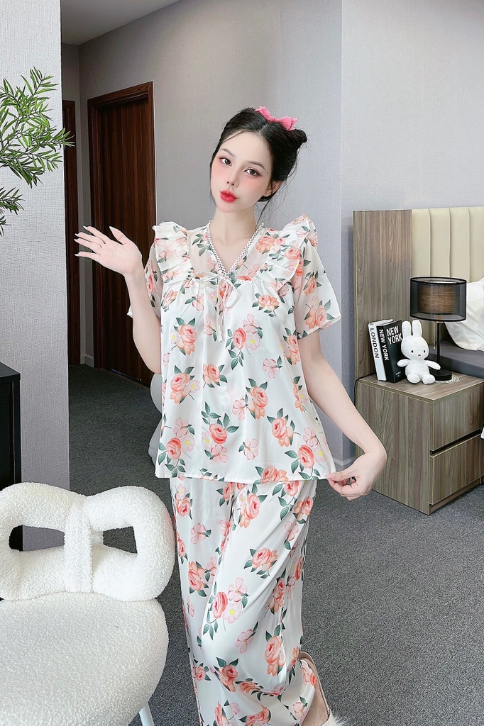 Đồ ngủ Pijama hàng hiệu form dài lụa cao cấp hottrent Trắng họa tiết hoa DN115240