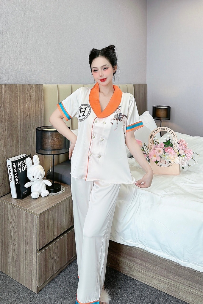 Đồ ngủ Pijama hàng hiệu form dài lụa cao cấp hottrent Trắng viền cam DN120240