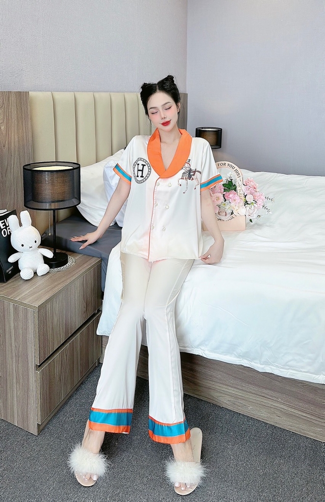 Đồ ngủ Pijama hàng hiệu form dài lụa cao cấp hottrent Trắng viền cam DN120240