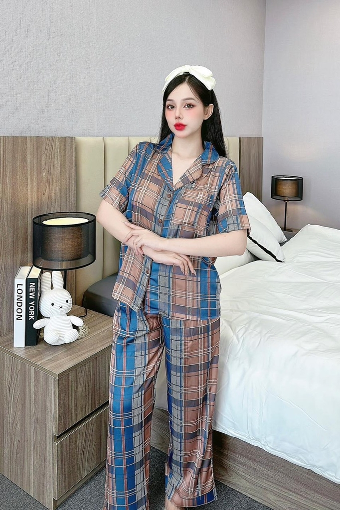 Đồ ngủ Pijama hàng hiệu form dài lụa cao cấp hottrent Nâu sọc xanh DN147240