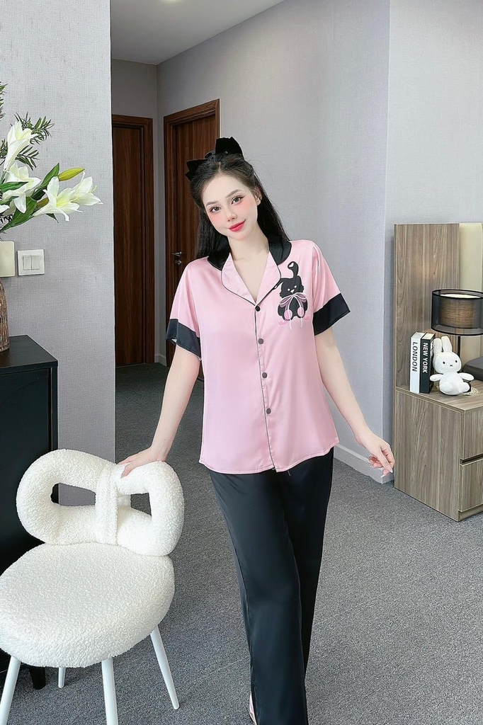 Đồ ngủ Pijama hàng hiệu form dài lụa cao cấp hottrent Hồng Gấu Đen DN144240