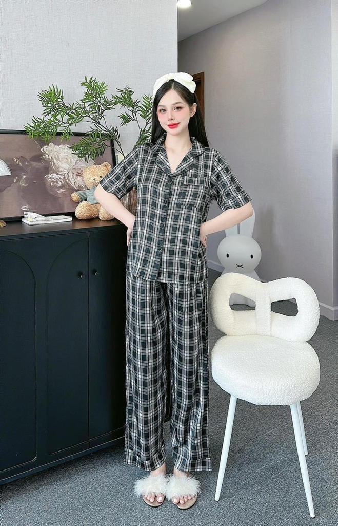 Đồ ngủ Pijama hàng hiệu form dài lụa cao cấp hottrent Karo đen trắng DN153240