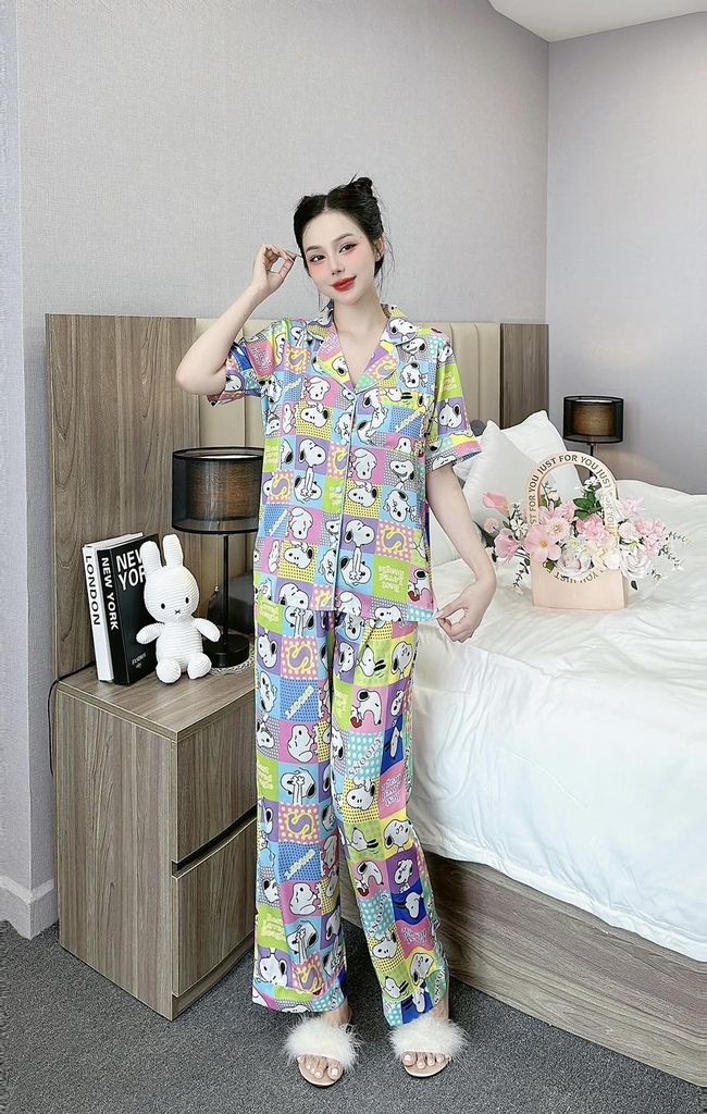 Đồ ngủ Pijama hàng hiệu form dài lụa cao cấp hottrent Ô vuông họa tiết chú chó DN176240