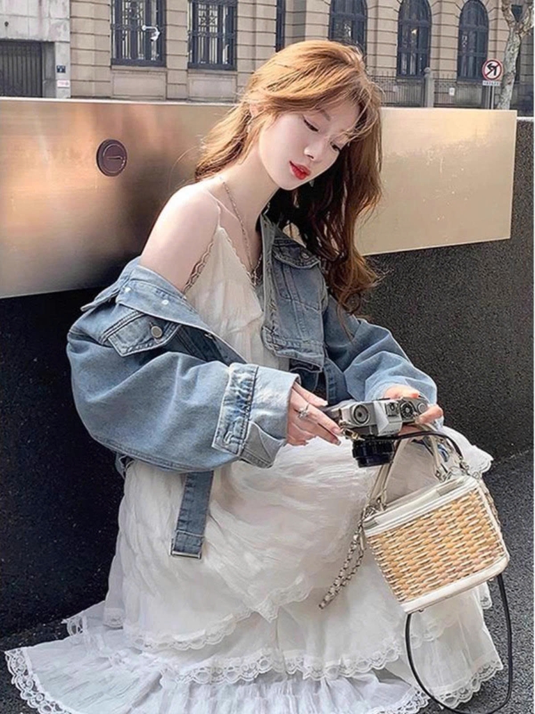 Set áo khoác denim phong cách Chanel + váy trắng | Cardigan nữ mùa xuân form rộng, dày dặn, sang trọng D179250