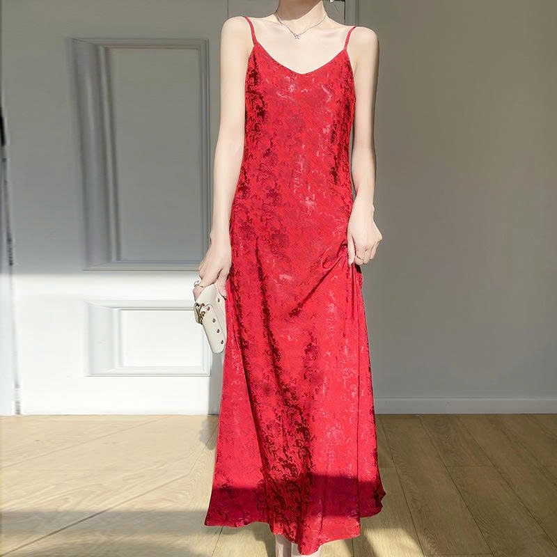 Váy Suông Lụa Satin Jacquard – Thanh Lịch Cho Mùa Xuân Hè 2025 D190250
