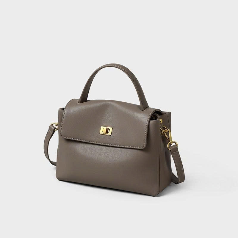 Túi xách nữ da thật cao cấp kiểu mới 2026 – Túi đeo chéo thời trang TX231250