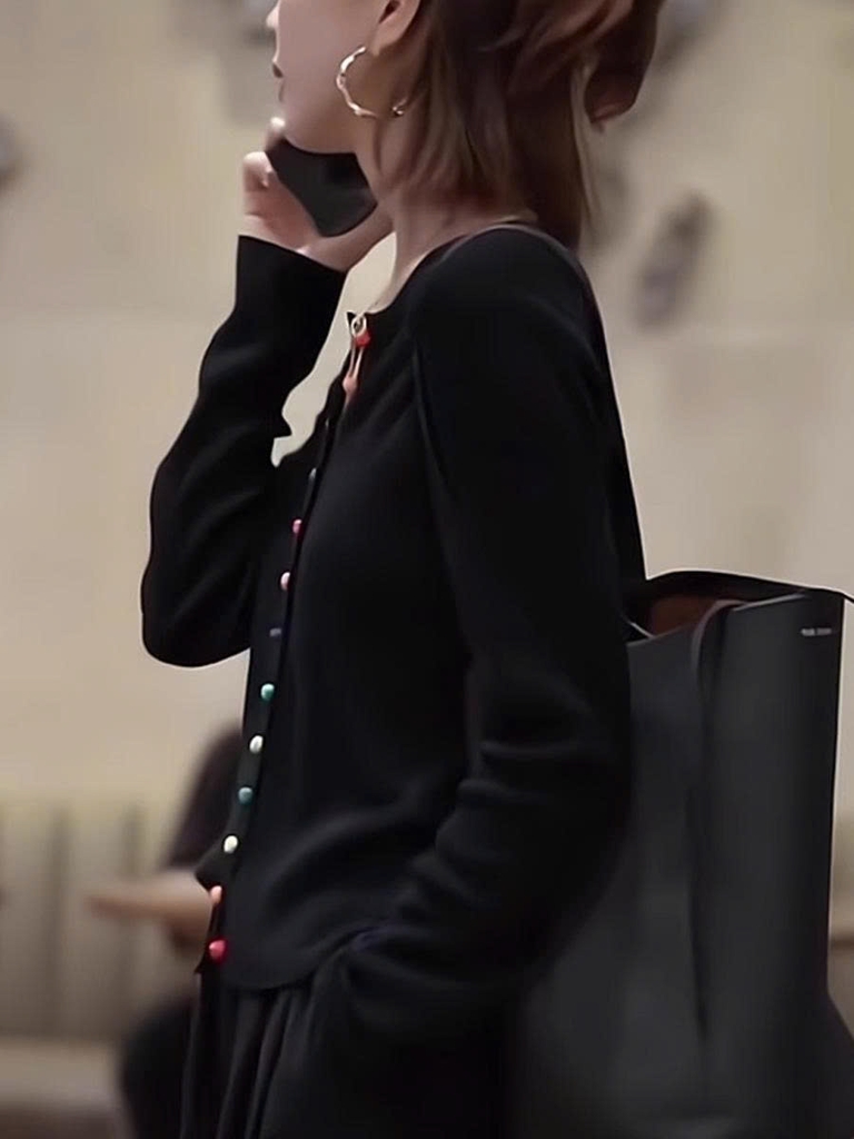 Áo len cardigan dệt kim tay dài – Hàng Châu Âu cao cấp đầu thu 2025 D246250