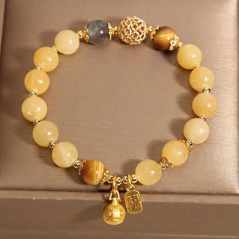 Vòng Tay Pha Lê Topaz Tự Nhiên Ánh Trăng Xám – Vẻ Đẹp Bí Ẩn & Sang Trọng TS163250