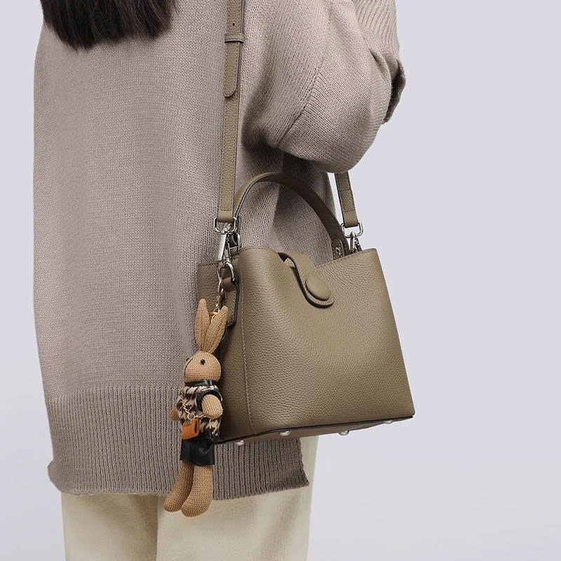 Túi Xách Nữ 2025 – Kiểu Dáng Mới, Da Thật Cao Cấp, Túi Đeo Chéo Nhỏ Thời Trang TX248250