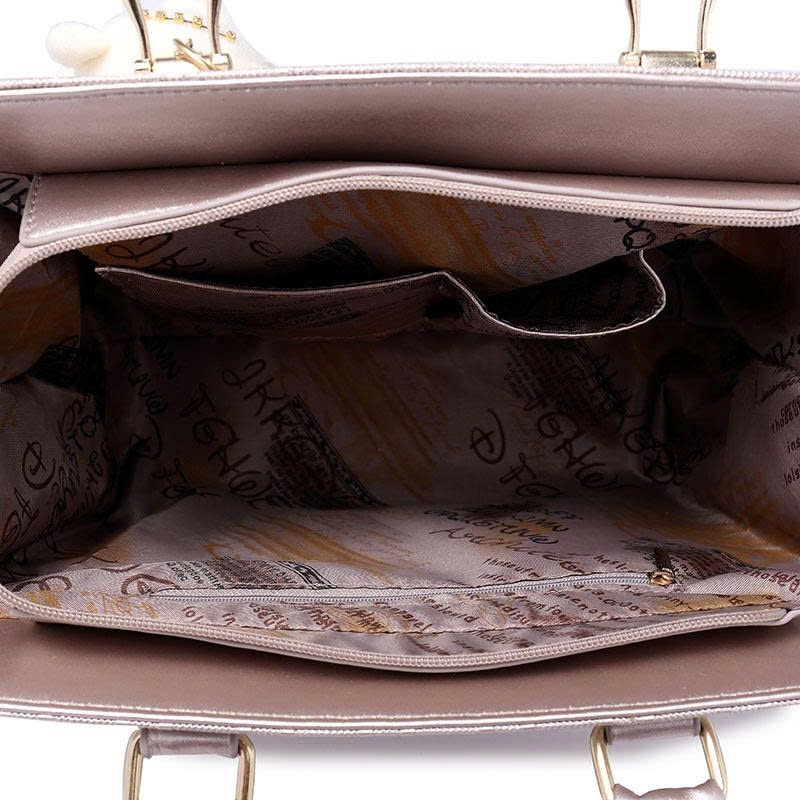 Bộ Túi Xách Nữ 4 Món Thời Trang 2025 – Túi Đeo Chéo, Tote, Túi Mẹ Con Chất Liệu PU Cao Cấp TX275250