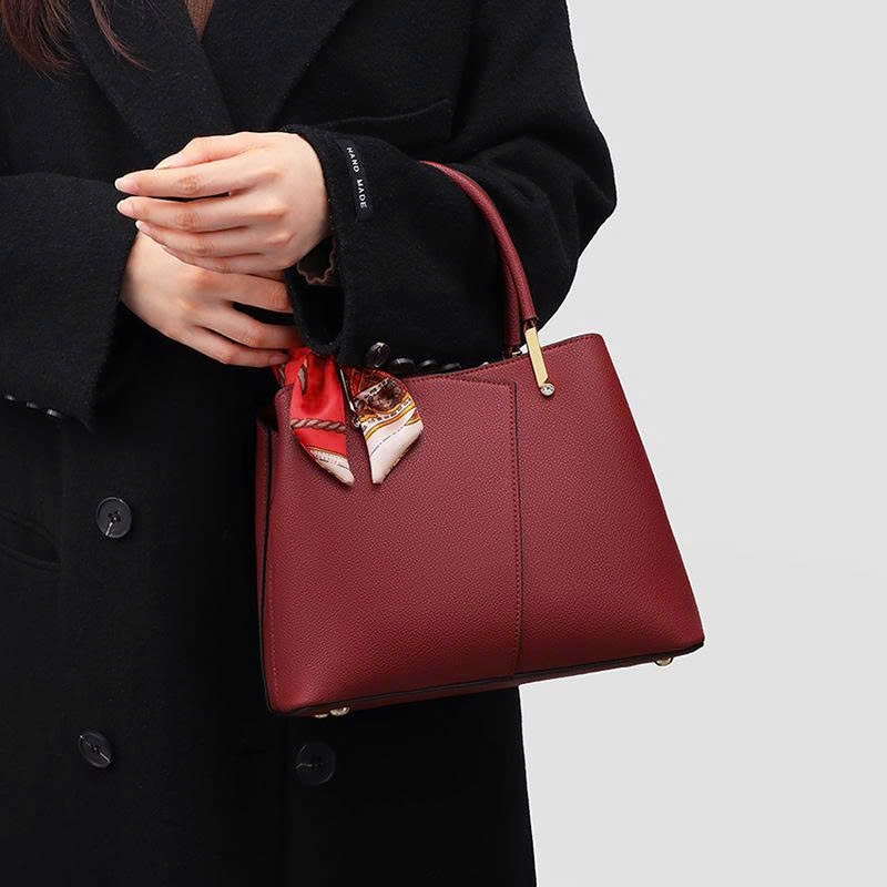 Túi xách nữ kiểu dáng mới 2025 – Túi xách cho mẹ – Da thật cao cấp kết hợp da tổng hợp TX319250