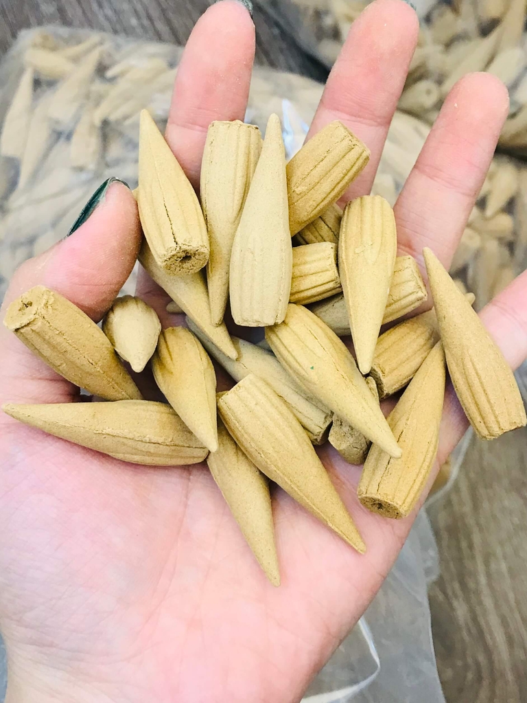 Trầm Hương Búp Sen