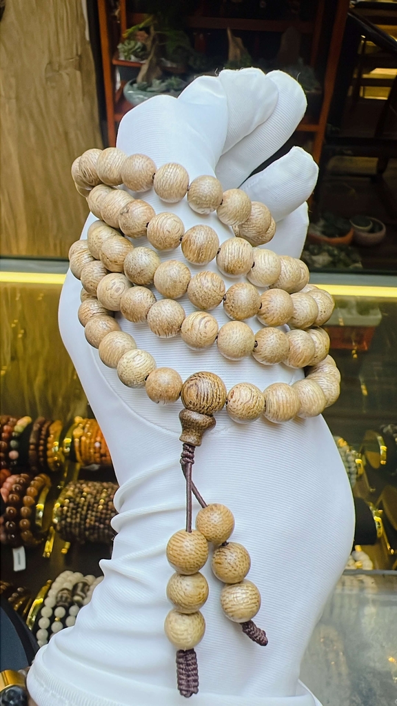 Trầm Lào 7li