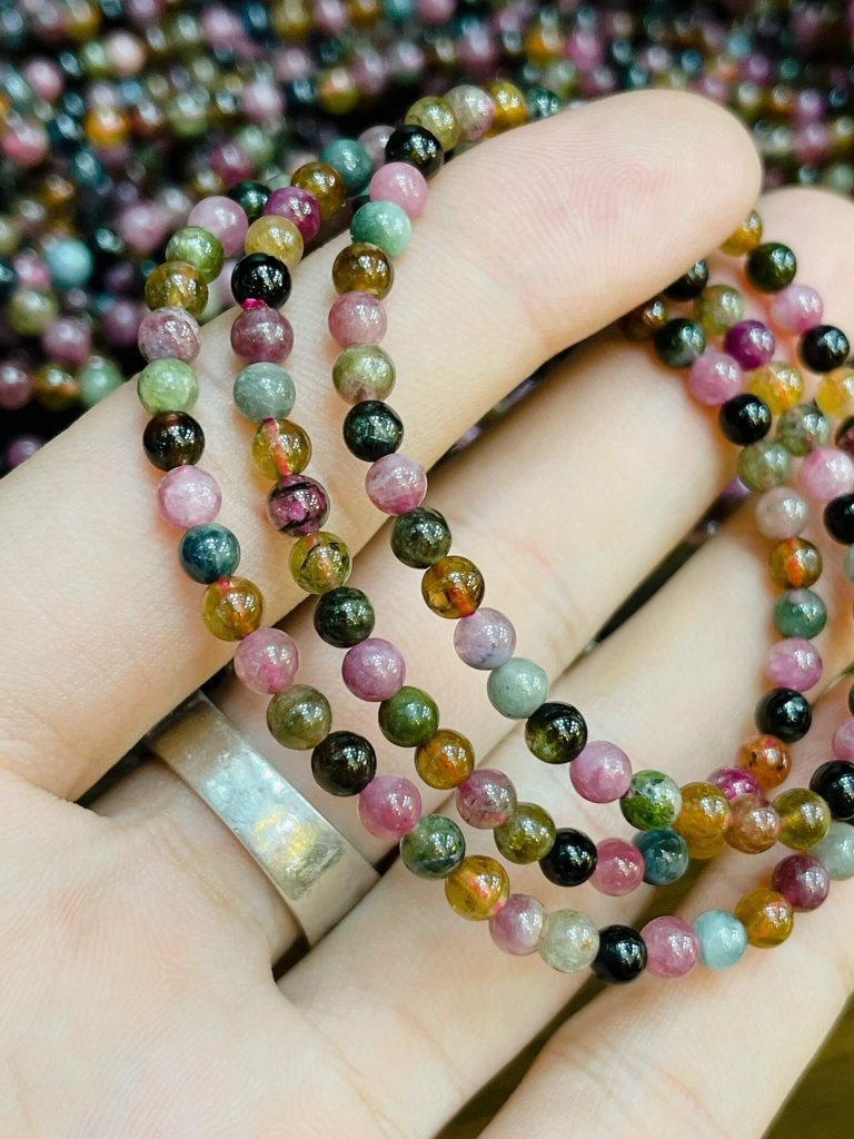 Vòng đá Tourmaline 5li