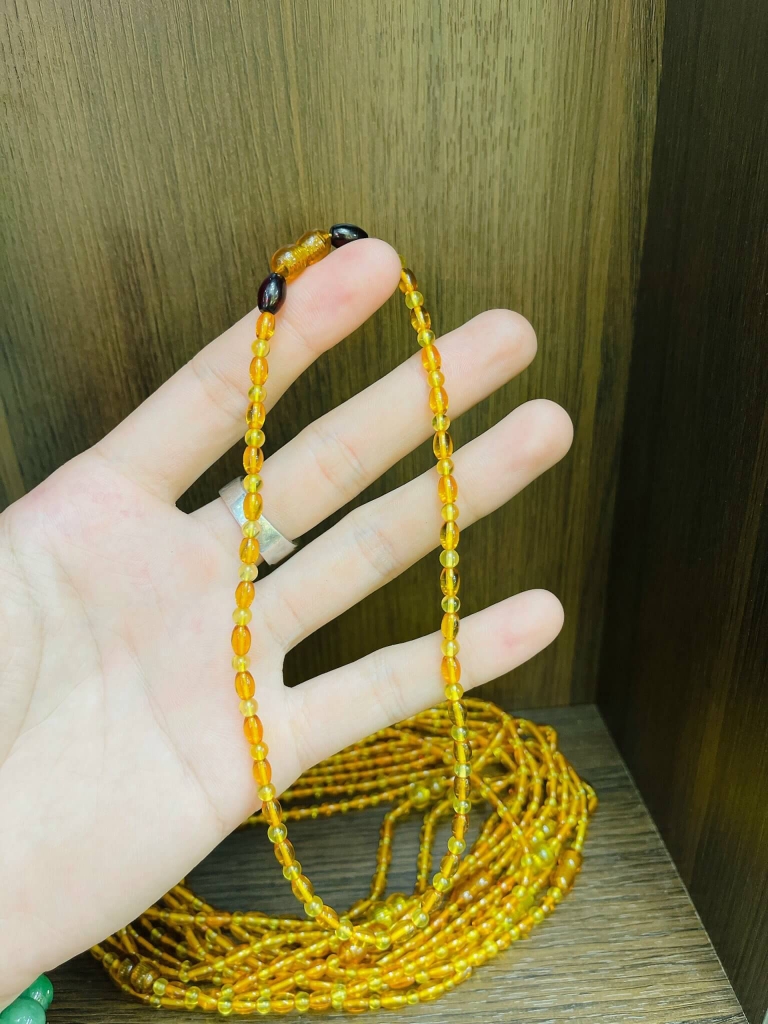 Hổ phách vòng cổ hạt giọt nước