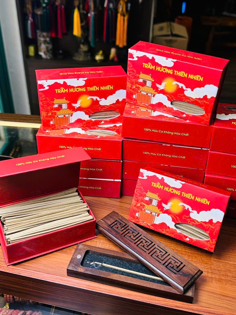 Nhang Trầm Hương Không Tăm – 100% Tự Nhiên, Thanh Khiết & Sang Trọng