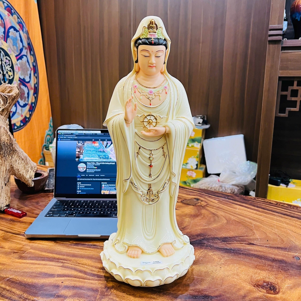 Tượng Phật Bà Quan Thế Âm Bồ Tát – Gốm Sứ Cao Cấp, Diện Tượng Từ Bi
