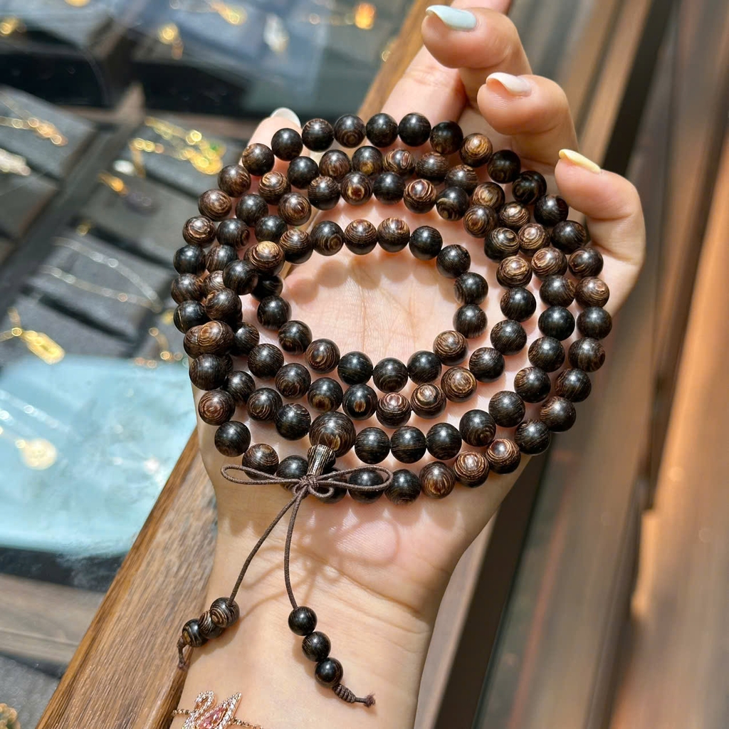 Chuỗi Trầm Hương Sánh 7 Li – Tinh Hoa Đất Trời & Năng Lượng Bình An