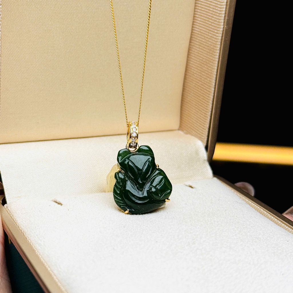 Mặt Hồ Ly Ngọc Bích Vàng 10K – Linh Vật May Mắn & Quyền Năng