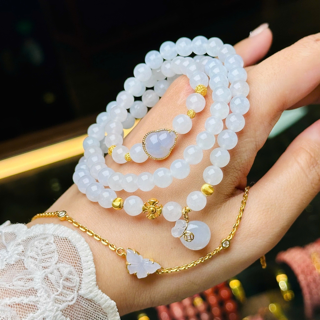 chuỗi phỉ thuý trắng vip 6.5mm mix charm v18k - lắc hồ điệp phỉ thuý tím 14k 7f9