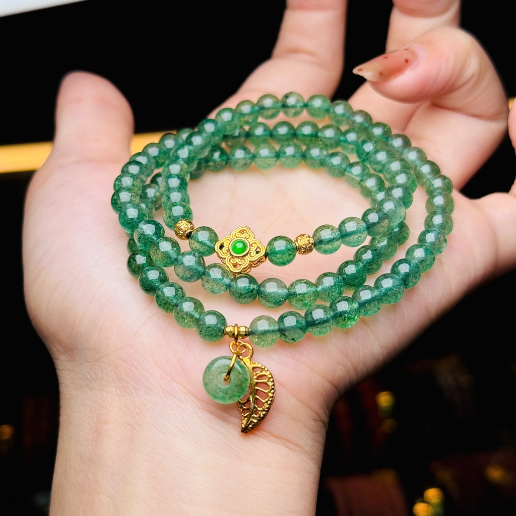 Thạch anh dâu tây xanh 5,5mm mix v18k