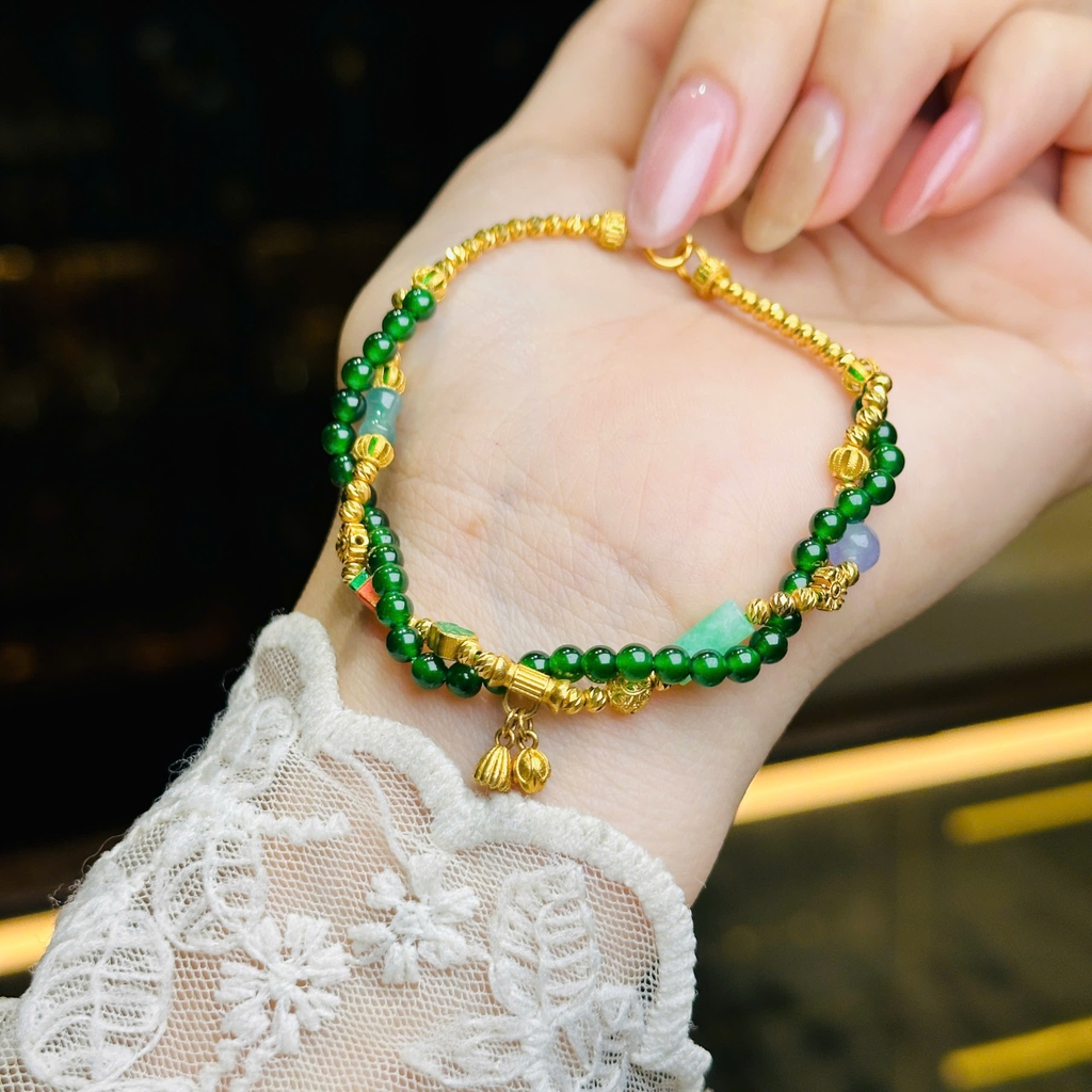 Phỉ thuý lục đế mix charm v18k