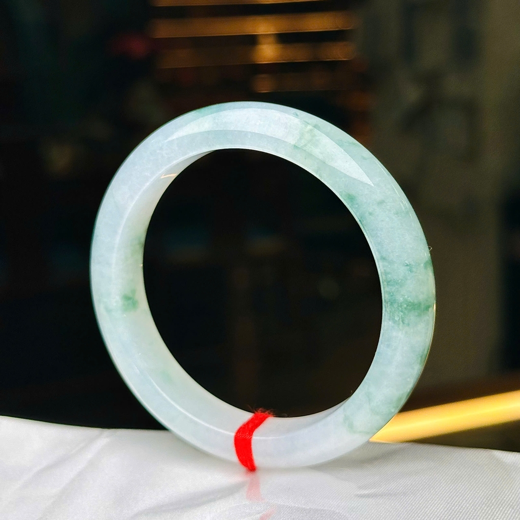 Vòng Bản Tròn Ngọc Phỉ Thúy Băng Phiêu Hoa – Tuyệt Tác Thiên Nhiên Thanh Tao