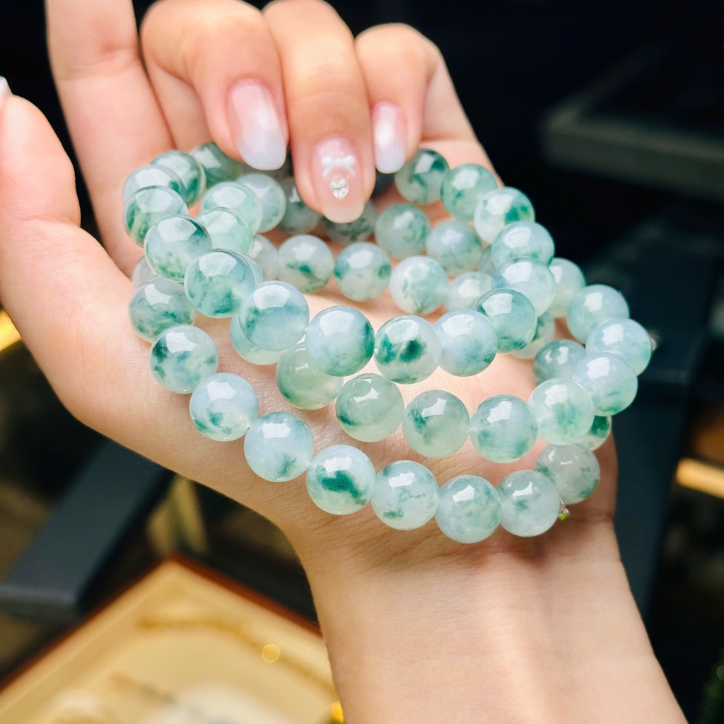 Vòng Đơn Ngọc Băng Hoa Bay 10mm – Vẻ Đẹp Thanh Khiết & Sang Trọng