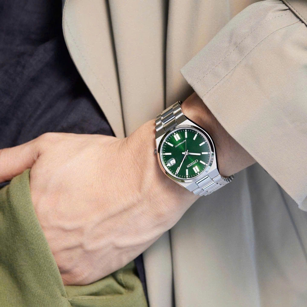  Unisex Citizen Automatic Tsuyosa 37mm Green NJ0200-50X