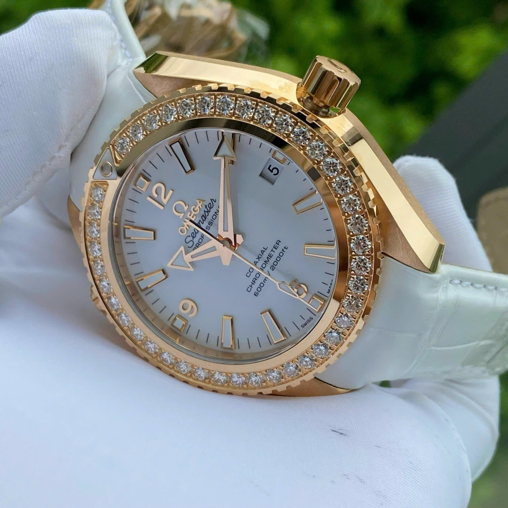 Đồng Hồ Nam Omega Automatic Seamaster Planet Ocean 232.58.42.21.04.001 ( 23258422104001 )