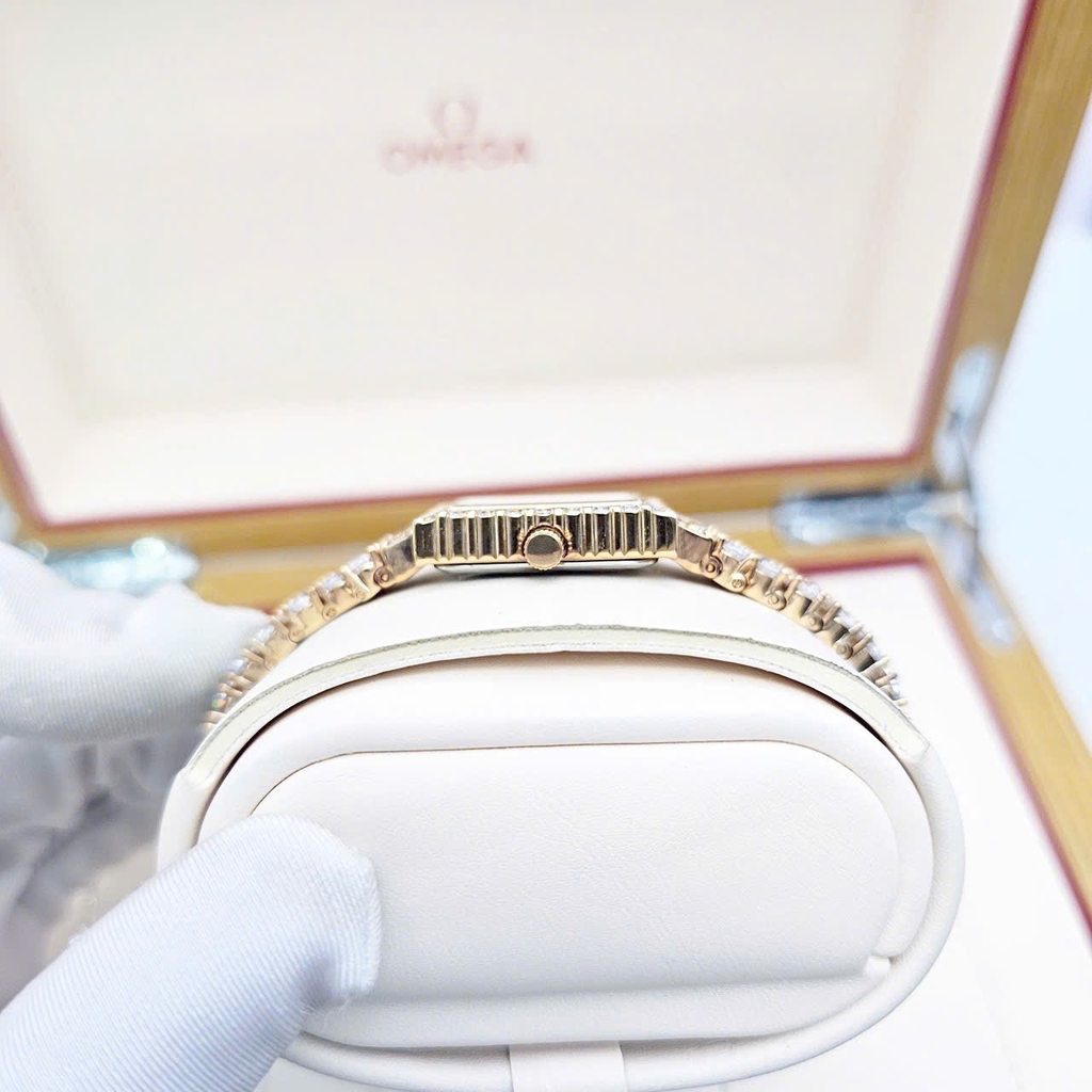 Đồng Hồ Nữ Royal Quartz 3584 Thép Rose Trắng