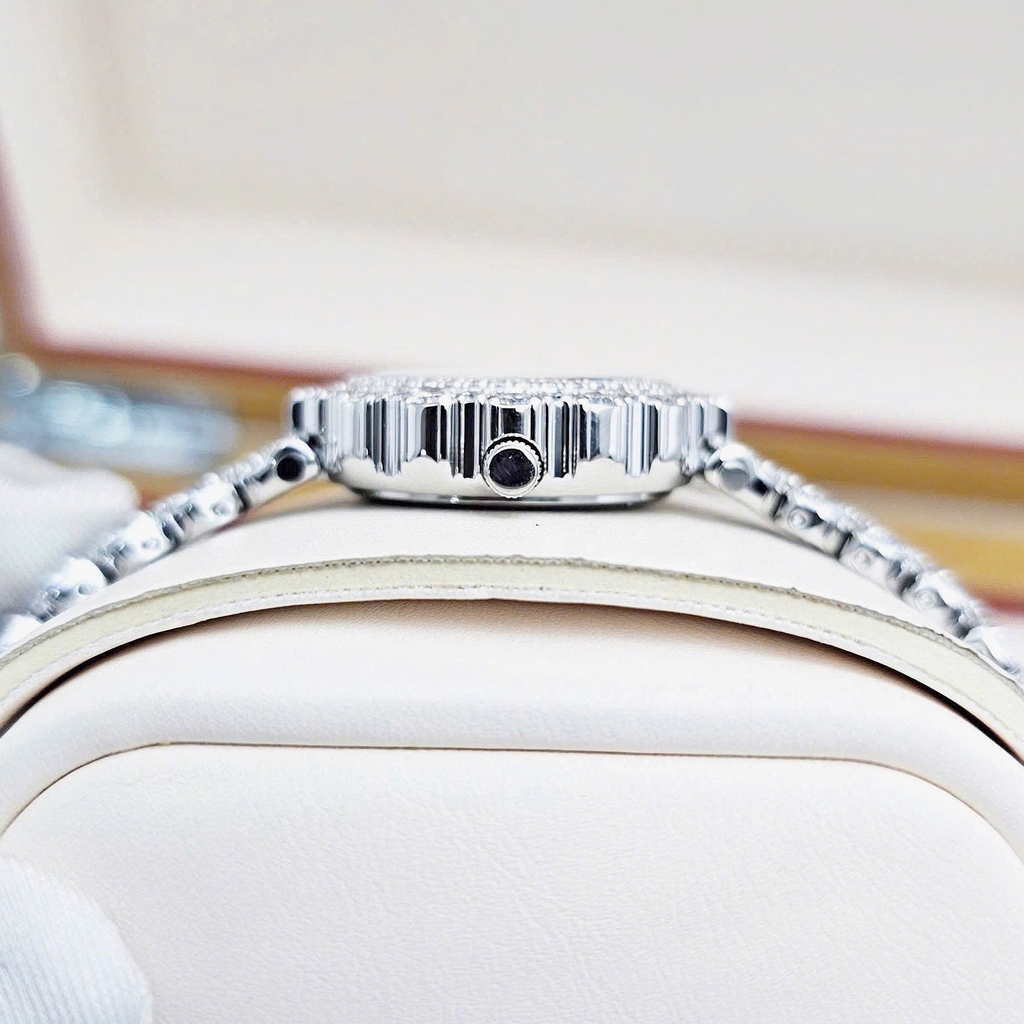 Đồng Hồ Nữ Royal Crown Quartz Đính Đá 4660 Thép Trắng