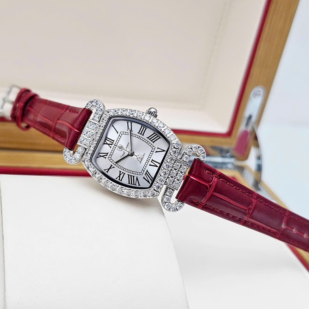 Đồng Hồ Nữ Royal Quartz 4670 Da Đỏ Mặt Trắng