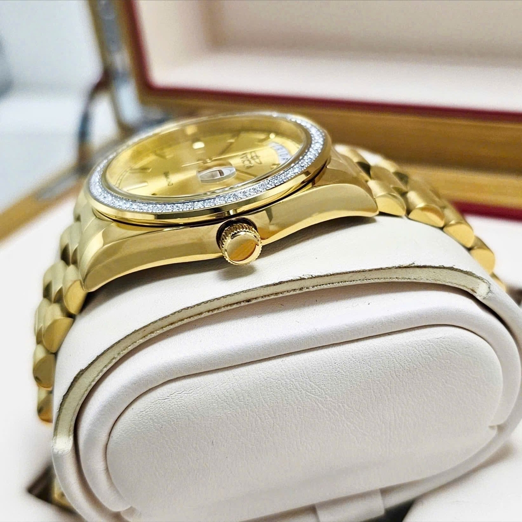  Đồng Hồ Unisex Invicta Quartz Elite Diamond 38mm 48764