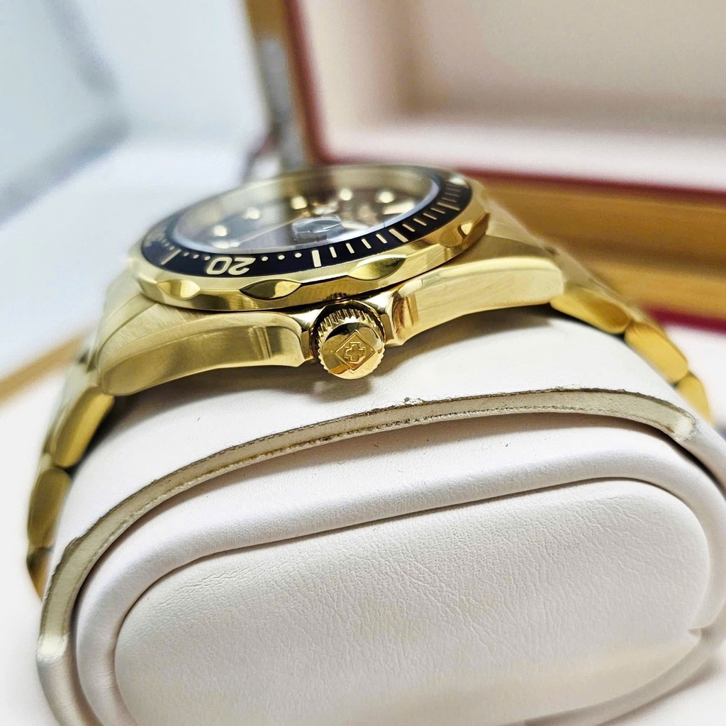 Đồng Hồ Nam Invicta Quartz Pro Diver 37.5mm 8936 