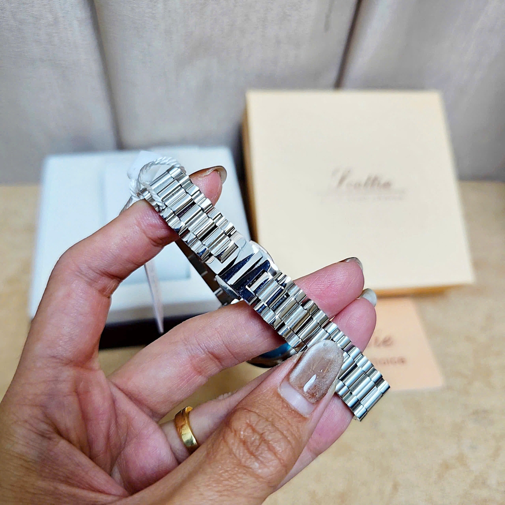 Đồng Hồ Nữ Scottie Quartz 9549 Thép Trắng Mặt Xanh