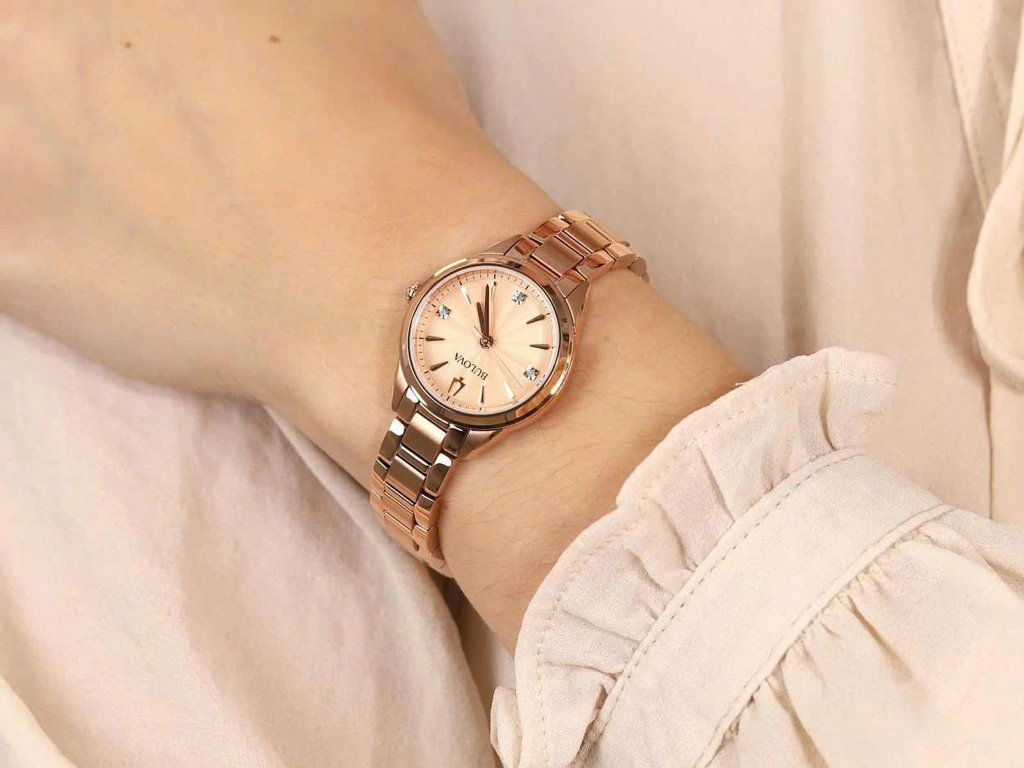 Đồng Hồ Nữ Bulova Quartz 97P151