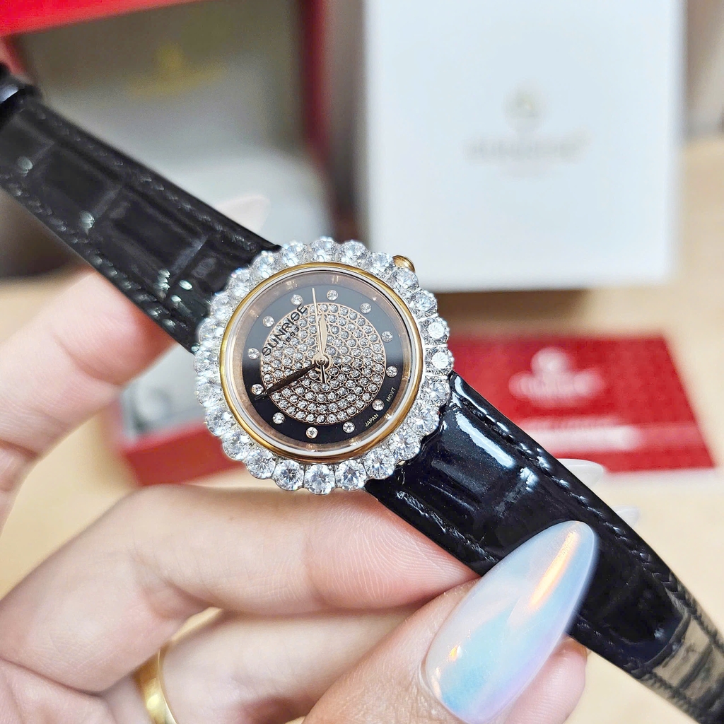 Đồng Hồ Nữ Sunrise Quartz 9820BA Rose Da Đen