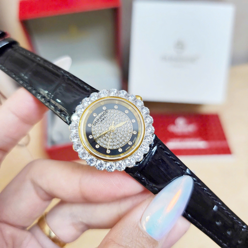 Đồng Hồ Nữ Sunrise Quartz 9820BA Vàng Da Đen
