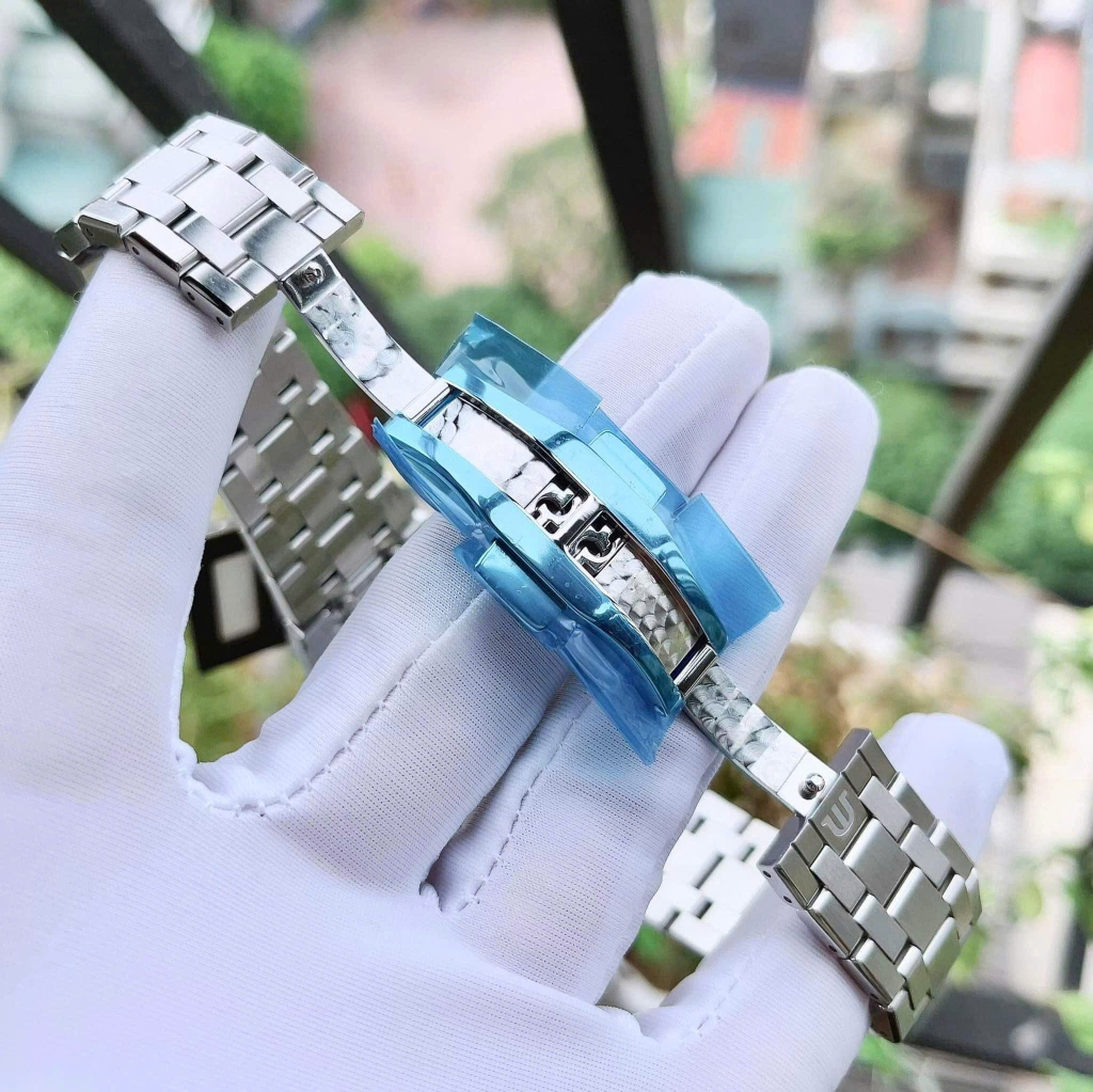 Đồng Hồ Nam Maurice Lacroix Automatic Aikon Venturer AI6057-SSL5F-630-D ( AI6057SSL5F630D )