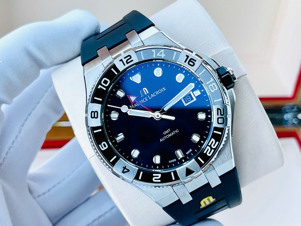 Đồng hồ Nam  Maurice Lacroix Automatic Aikon Venturer GMT AI6158-SS001-130-2 ( AI6158SS0011302 )